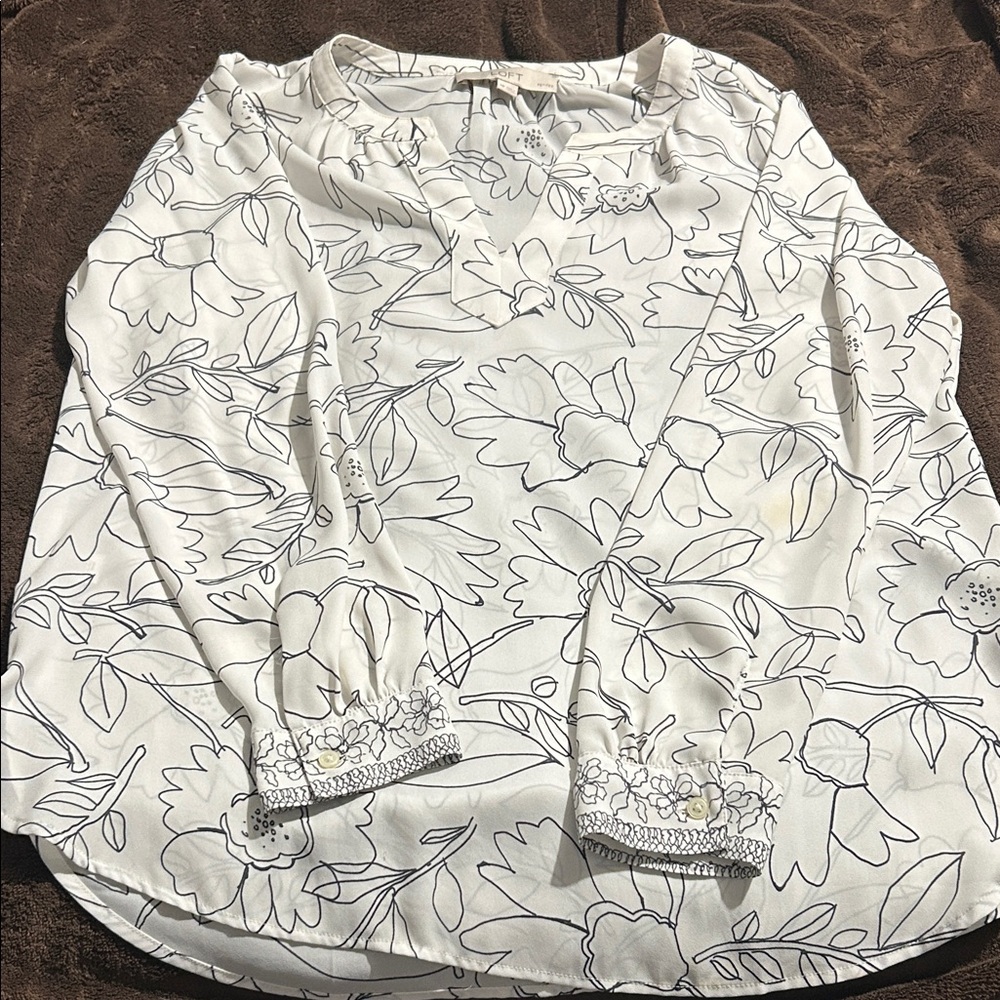 LOFT Black and White Floral Blouse
